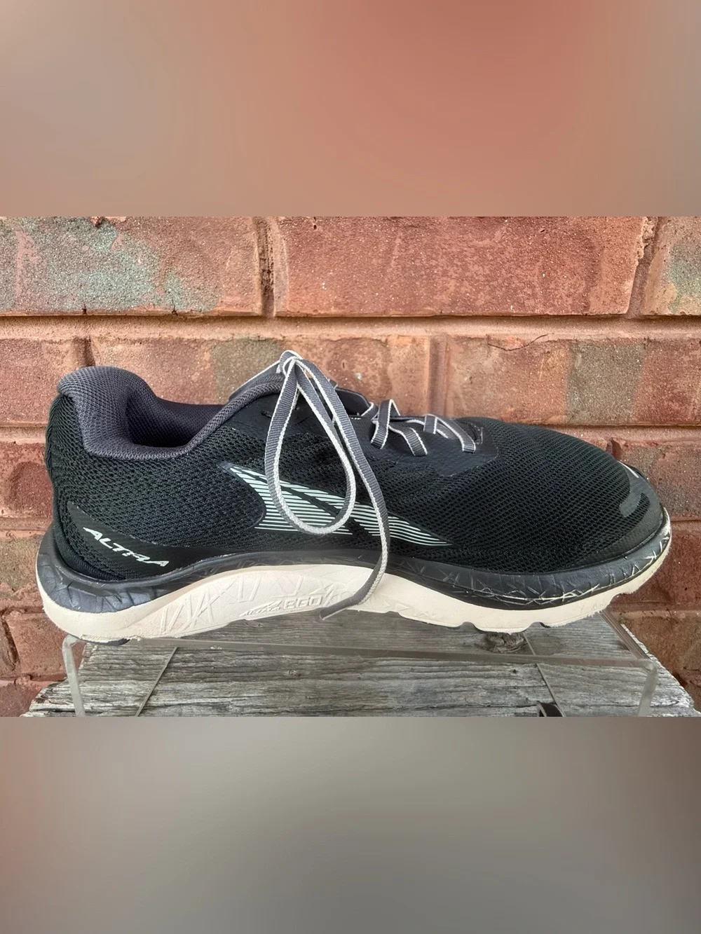 Altra Rivera 2 Womens Running Shoes Sneakers Size 7.5 Black Mesh AL0A5489060